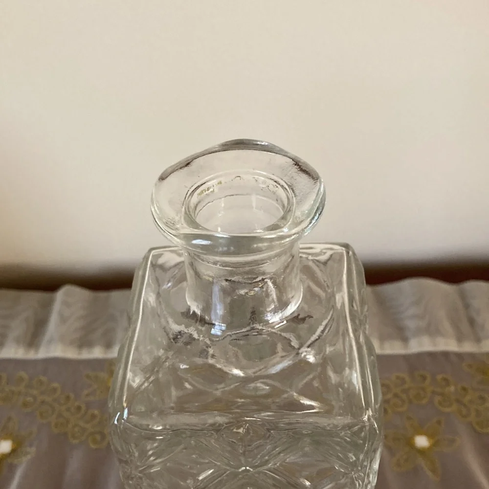 Vintage Decor Liquor Cut Glass Decanter Wine Bottle Diamond Pattern